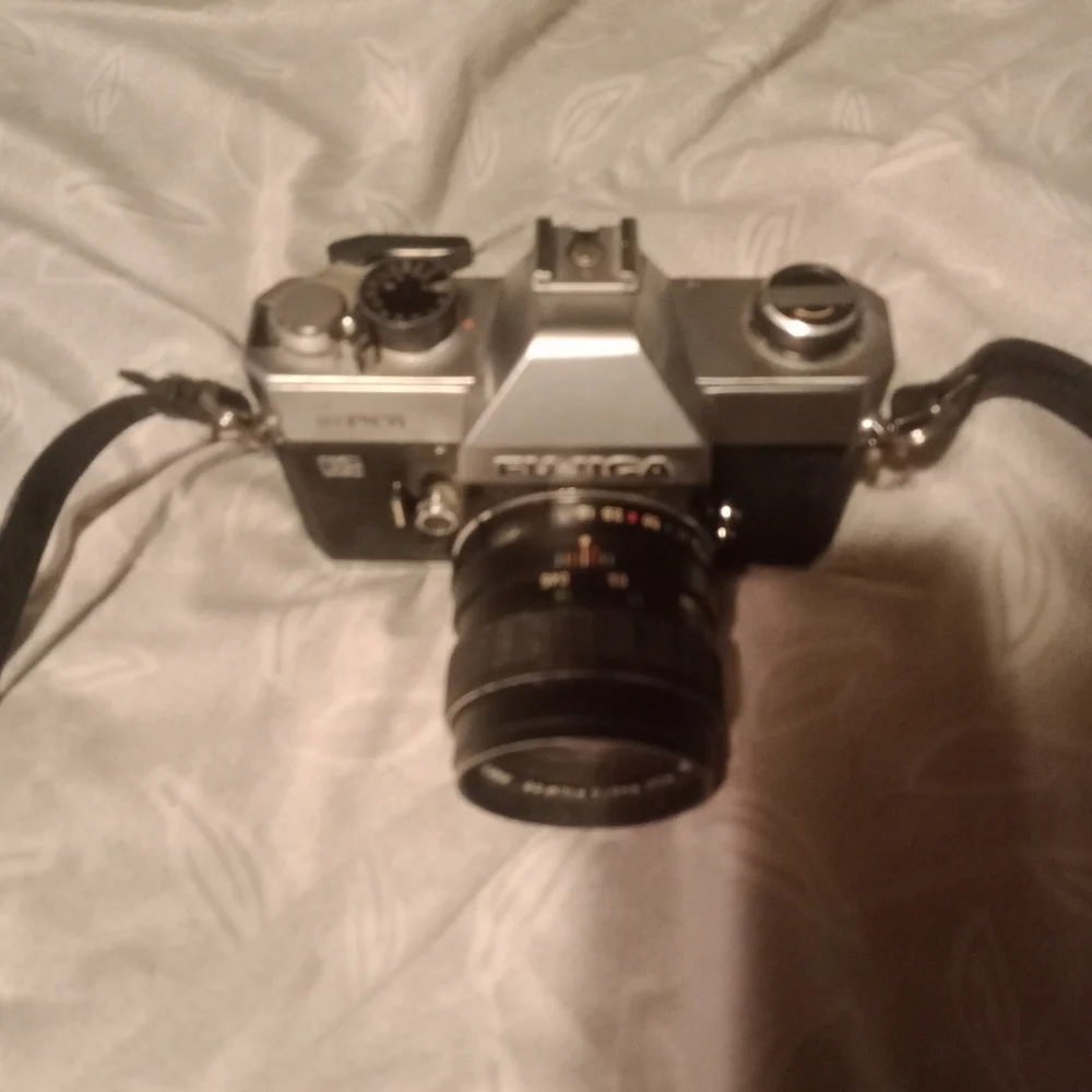 Fujica ST801 - Vintage 35mm Film SLR Camera